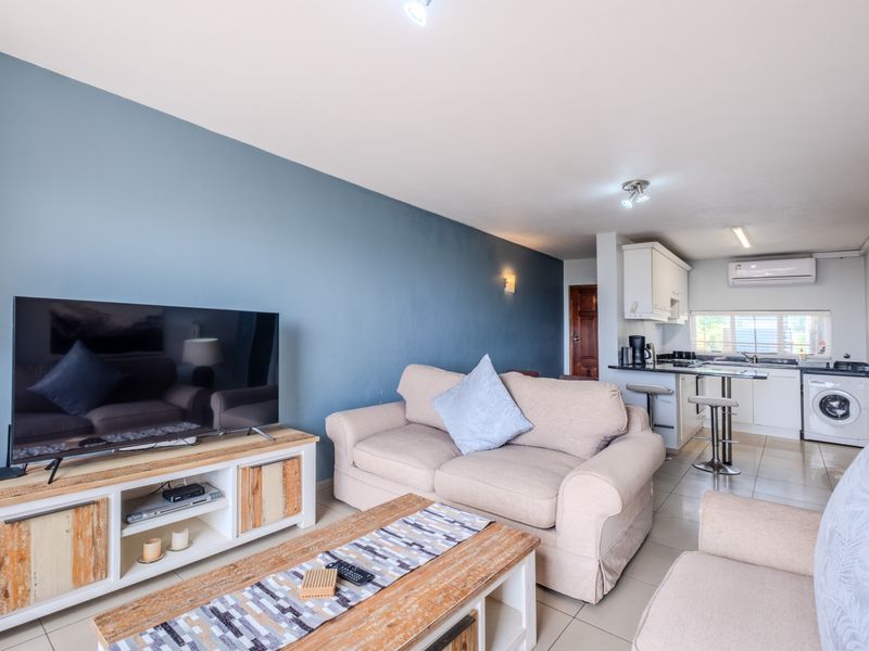 Fully Furnished 2 Bedroom Apartment with seaviews - Photo 6