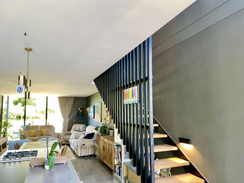 Sleek, Modern and Spacious Coastal Forest Estate Pet Friendly Townhouse - Photo 6