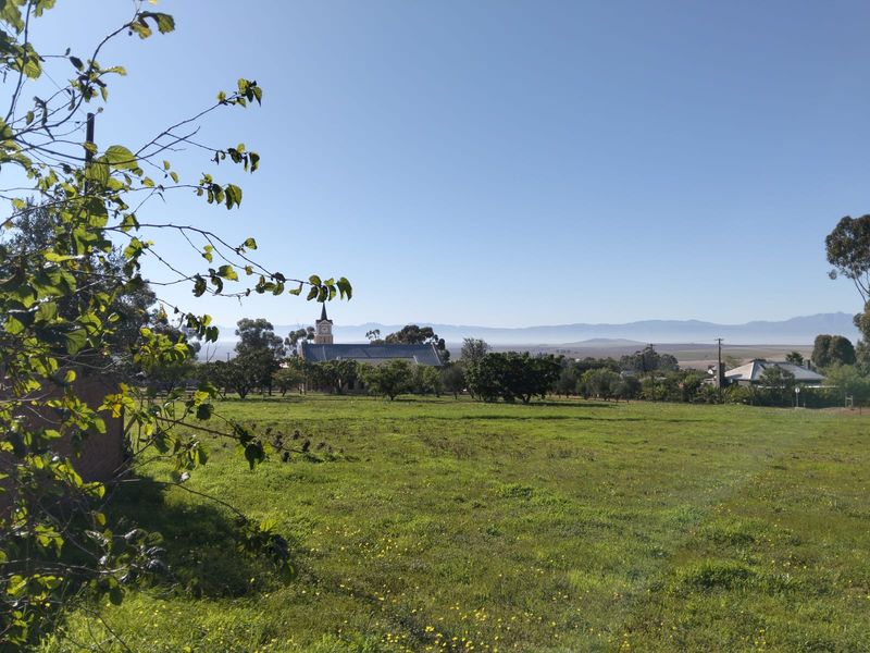 Lovely plot at the top of Koringberg with taquil vews all around! - Photo 2