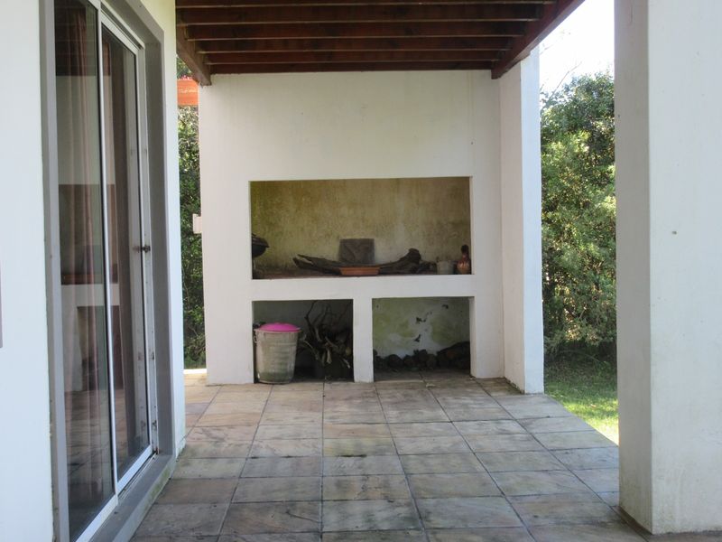 Three Bedroom Home for Sale in Bathurst - Photo 3