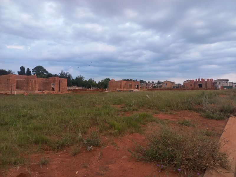 Vacant land in Du Vin estate - Photo 5