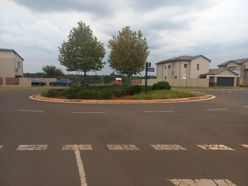 Vacant land in Du Vin estate - Photo 2