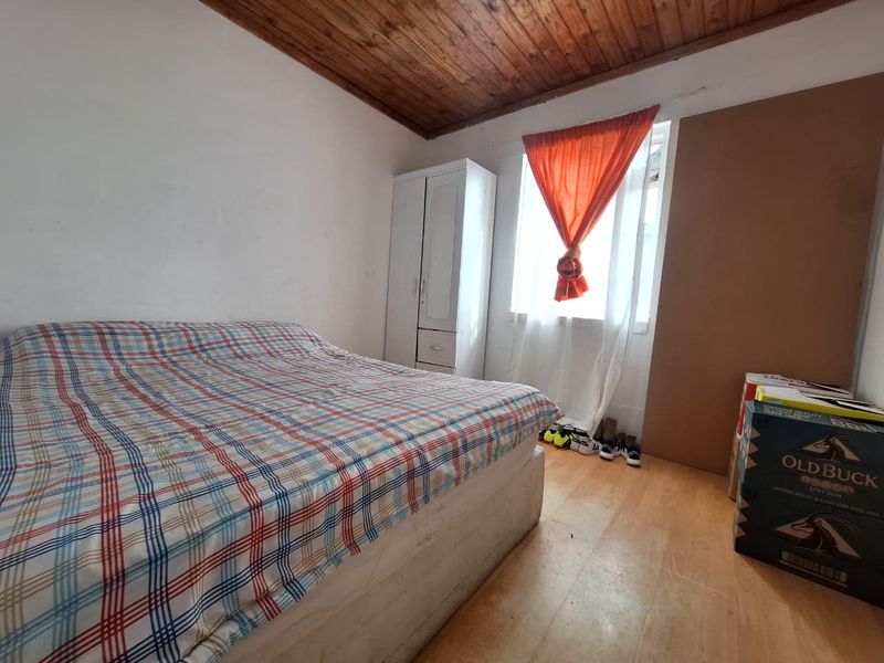 Spacious 3-Bedroom Home with Expansion Potential in Tafelsig - Photo 9