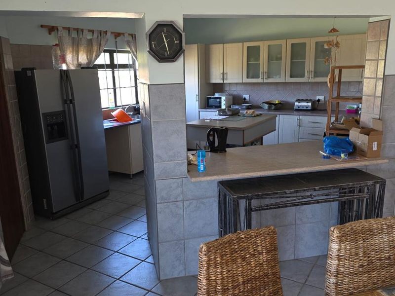 Stunning Tugela Mouth Property for sale with sea views - Photo 7