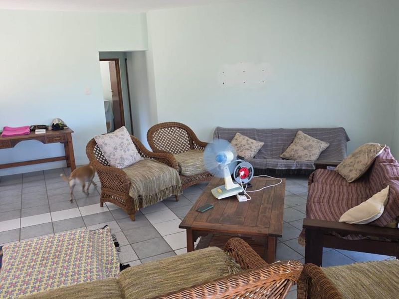 Stunning Tugela Mouth Property for sale with sea views - Photo 6