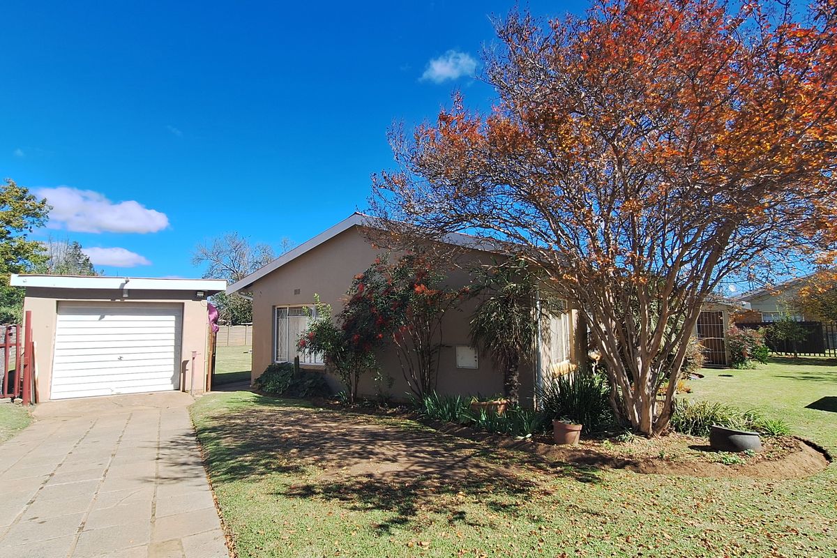 Neat house for sale - Photo 2