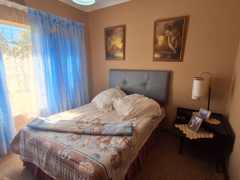 Neat house for sale - Photo 10