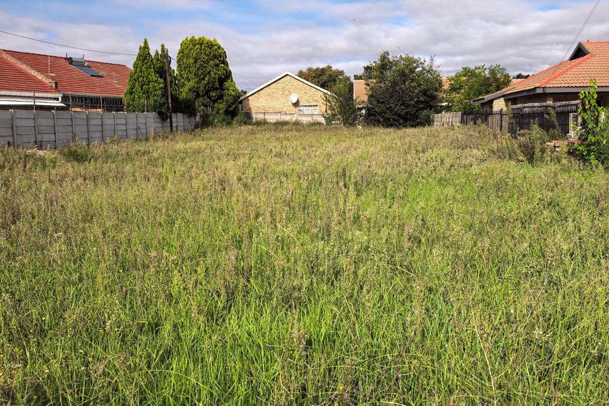 Prime 1070m2 vacant stand for sale in Parys - Photo 4