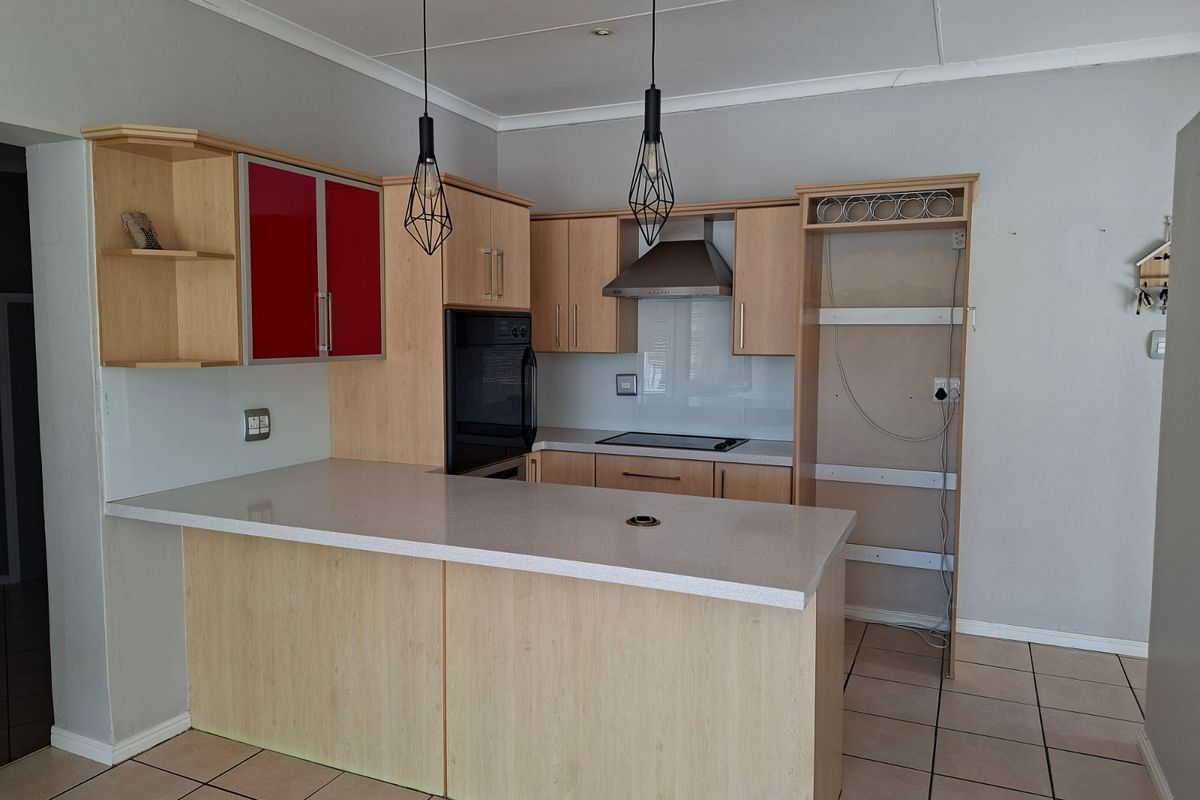 Lovely modern 3-bedroom home - Photo 3