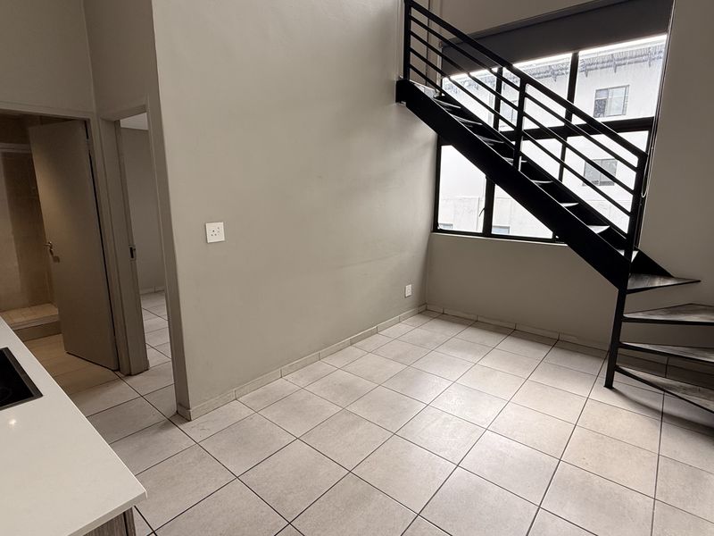 Sophisticated City Living Starts Here - Photo 3