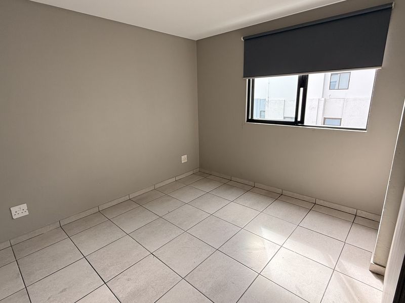 Sophisticated City Living Starts Here - Photo 4