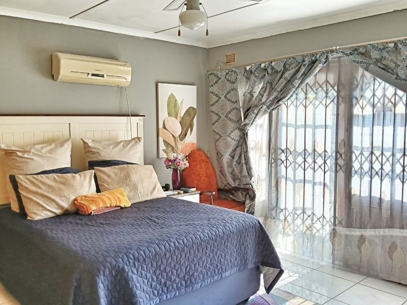 Modern Family Comfort with a Rustic Touch - Photo 9