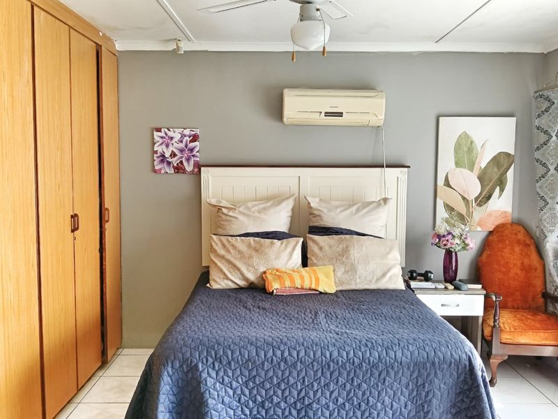 Modern Family Comfort with a Rustic Touch - Photo 10