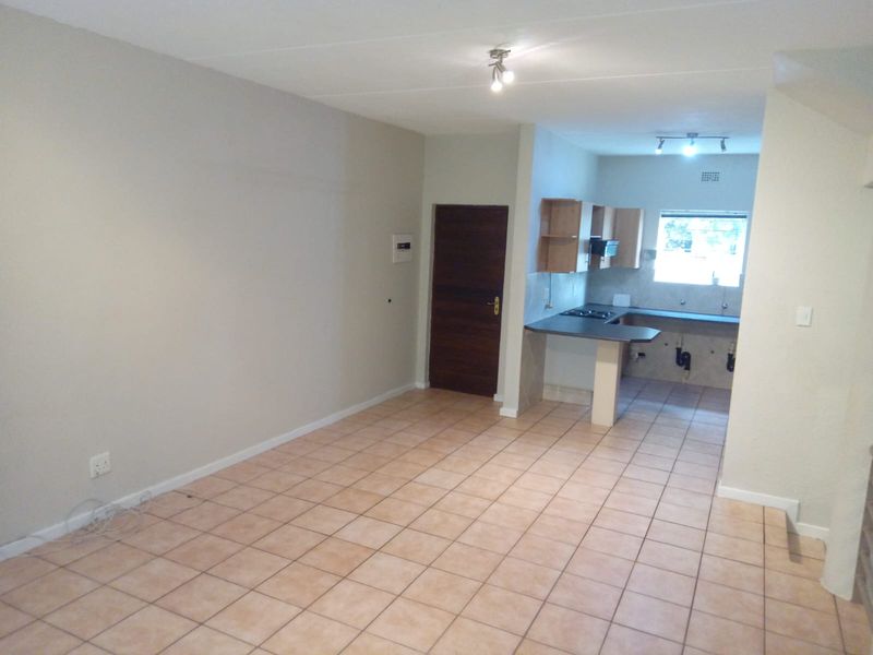 Beautiful, ground floor apartment. - Photo 2