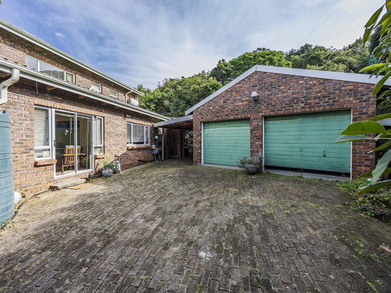 Lovely Family or retirement home in Cintsa East - Photo 2