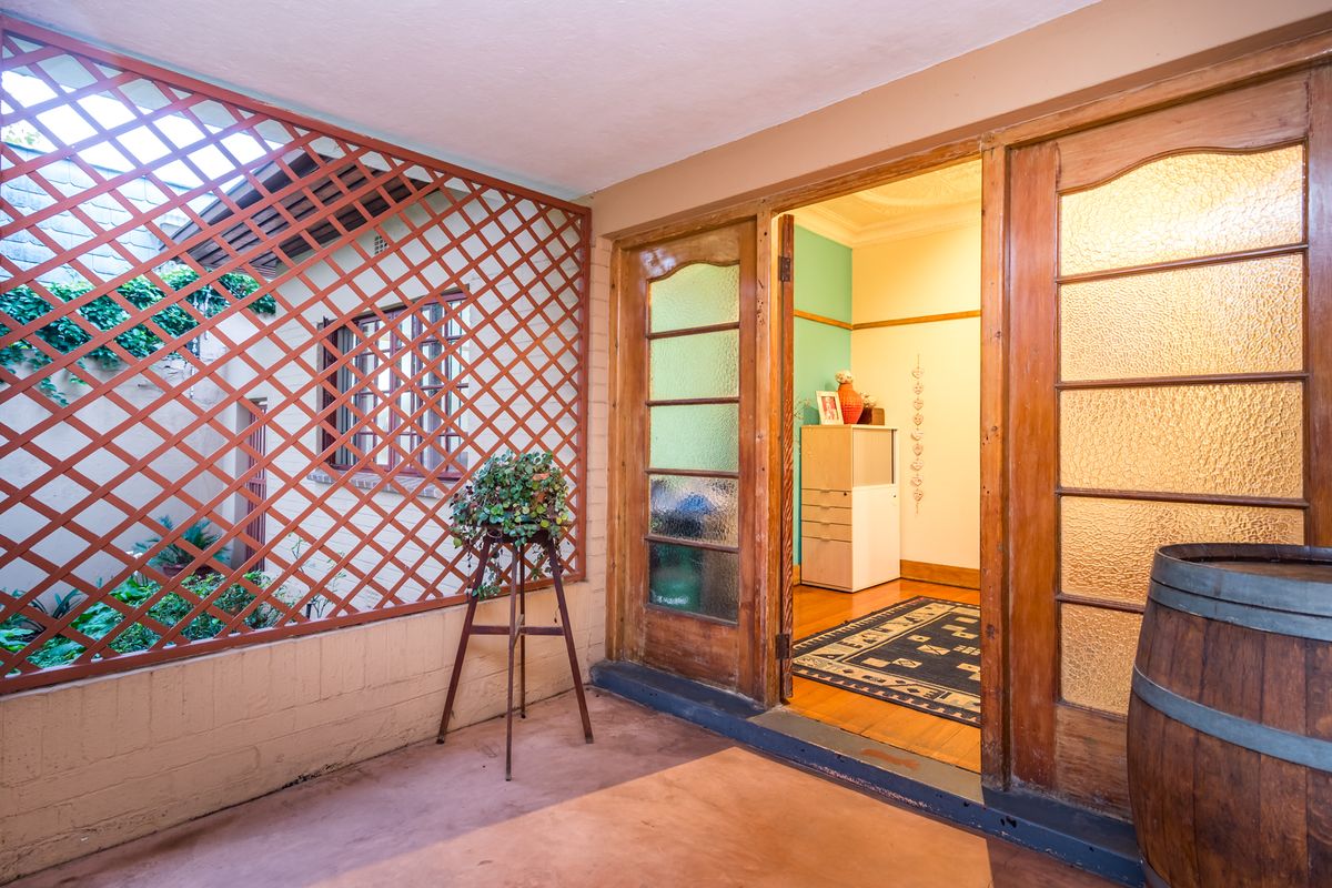 Charming 3-bedroom Home -  perfect for family living and entertaining! - Photo 5