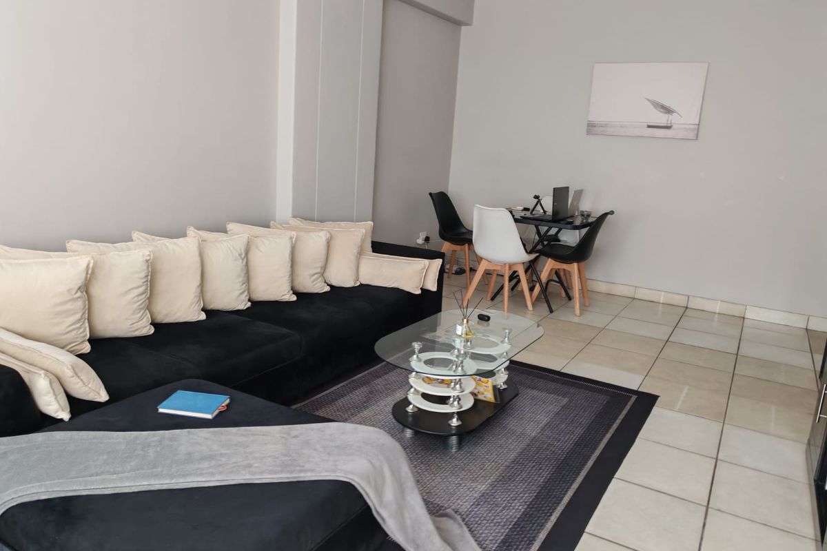1 Bedroom Fat for Sale in Vanderbijlpark CW1 - Photo 3