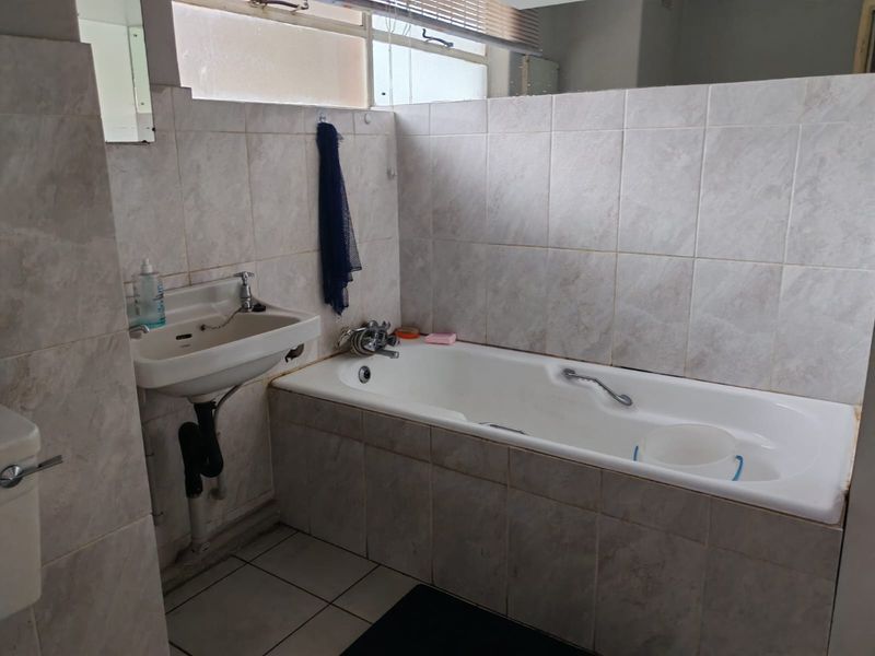 1 Bedroom Fat for Sale in Vanderbijlpark CW1 - Photo 8
