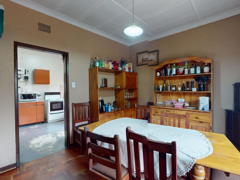 3 Bedroom House with Large Garden For Sale in Sunnyridge - Photo 6