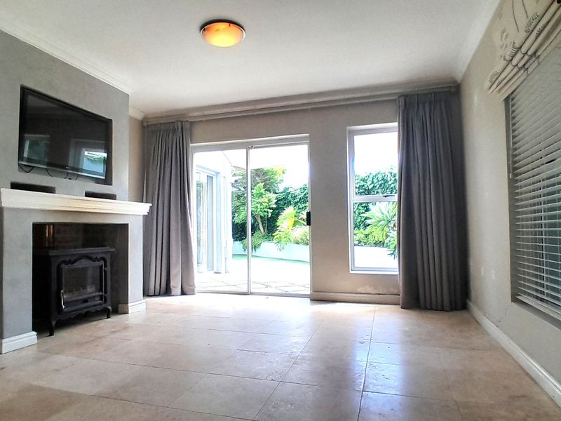 Prime Big Bay Living In This Five Bedroom Home in Nautilus, Walk to the Beach - Photo 5