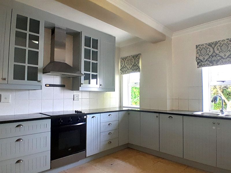 Prime Big Bay Living In This Five Bedroom Home in Nautilus, Walk to the Beach - Photo 2