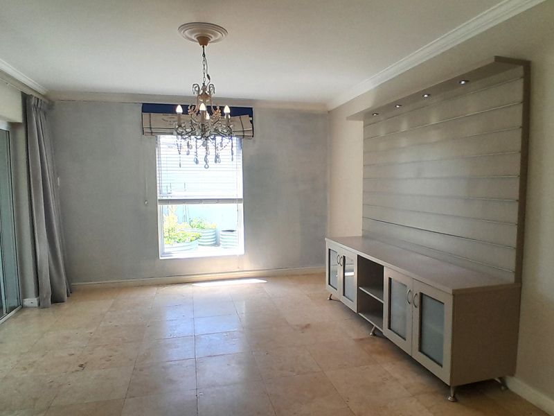 Prime Big Bay Living In This Five Bedroom Home in Nautilus, Walk to the Beach - Photo 7