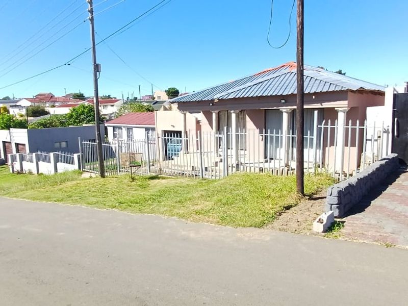 3bedrooms Family Home With Garage - Photo 3