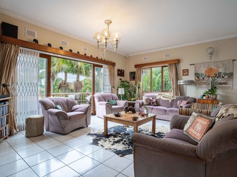 Coastal Home with Sea Views & Pool in Widenham - Photo 7