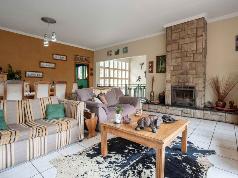 Coastal Home with Sea Views & Pool in Widenham - Photo 8