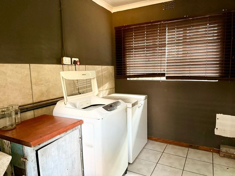3 Bedroom Home with Flat, Lapa & Poo - Photo 10