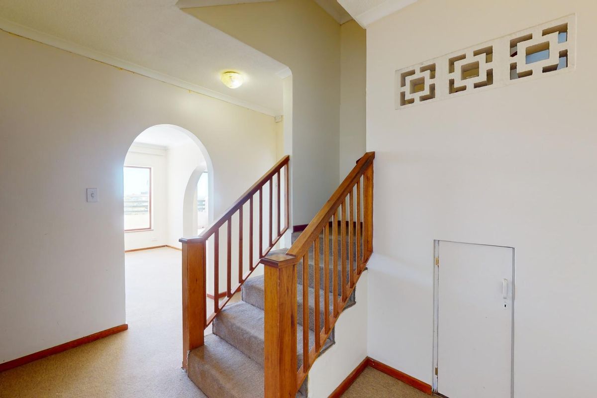 Panoramic Ocean & Valley Views from Your South End Private Rooftop Retreat - Photo 3