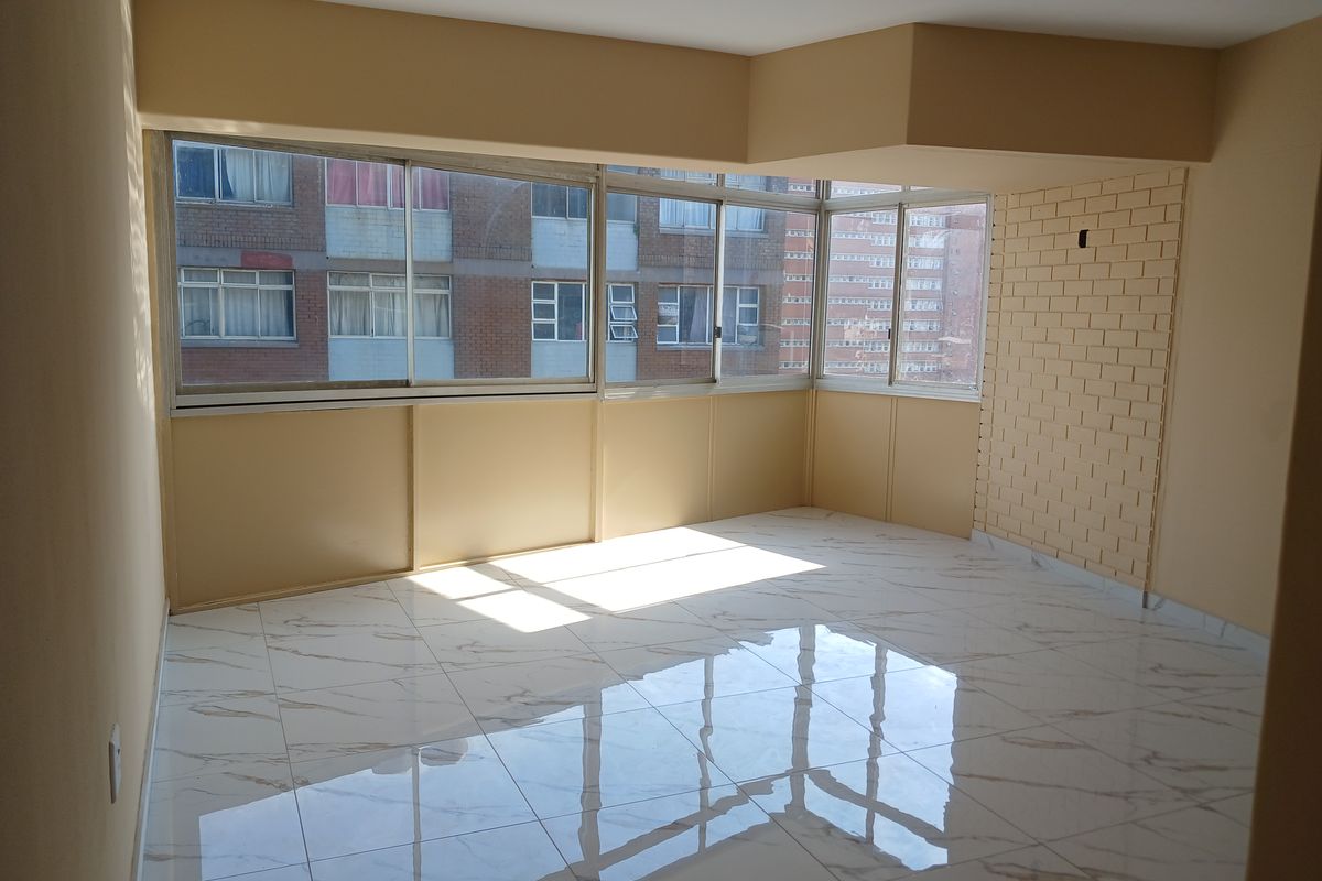 RENOVATED 1 BEDROOM -  ONE BLOCK FROM ADDINGTON BEACH - Photo 4