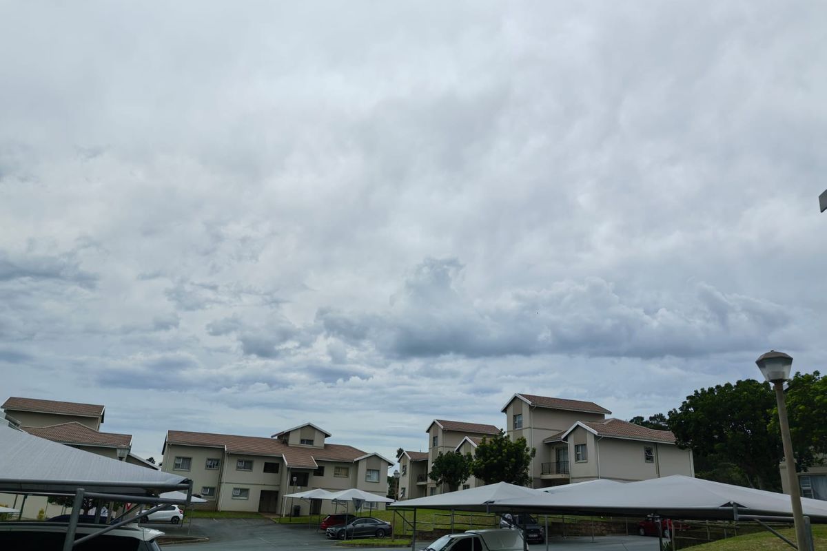 Fantastic Ground floor unit. - Photo 3