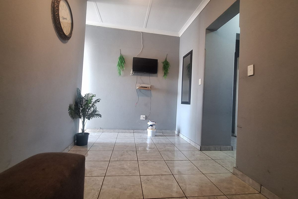 Great-yield investment flat in prime location - Photo 5