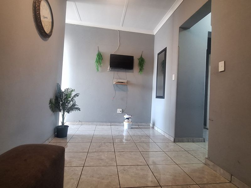 Great-yield investment flat in prime location - Photo 5