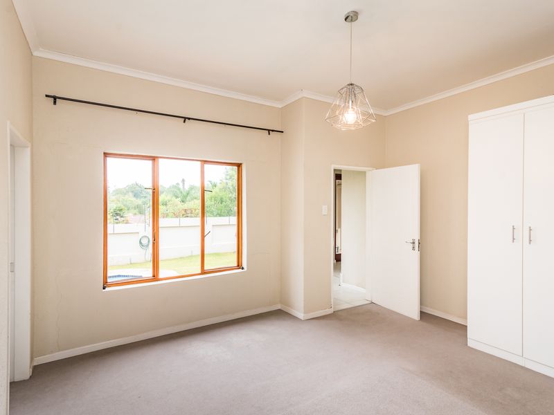 Modern 3-Bedroom Cluster with Pool in Secure Sherbourne Estate - Photo 8