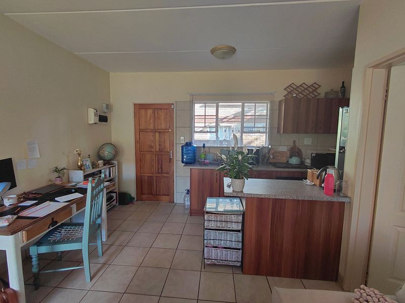Ground floor Unit. Doringkruin Klerksdorp - Photo 4