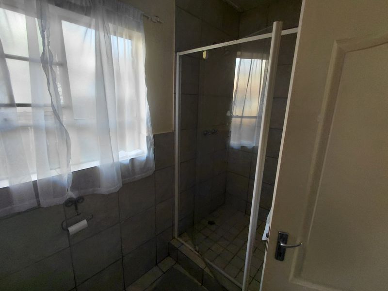 Ground floor Unit. Doringkruin Klerksdorp - Photo 9