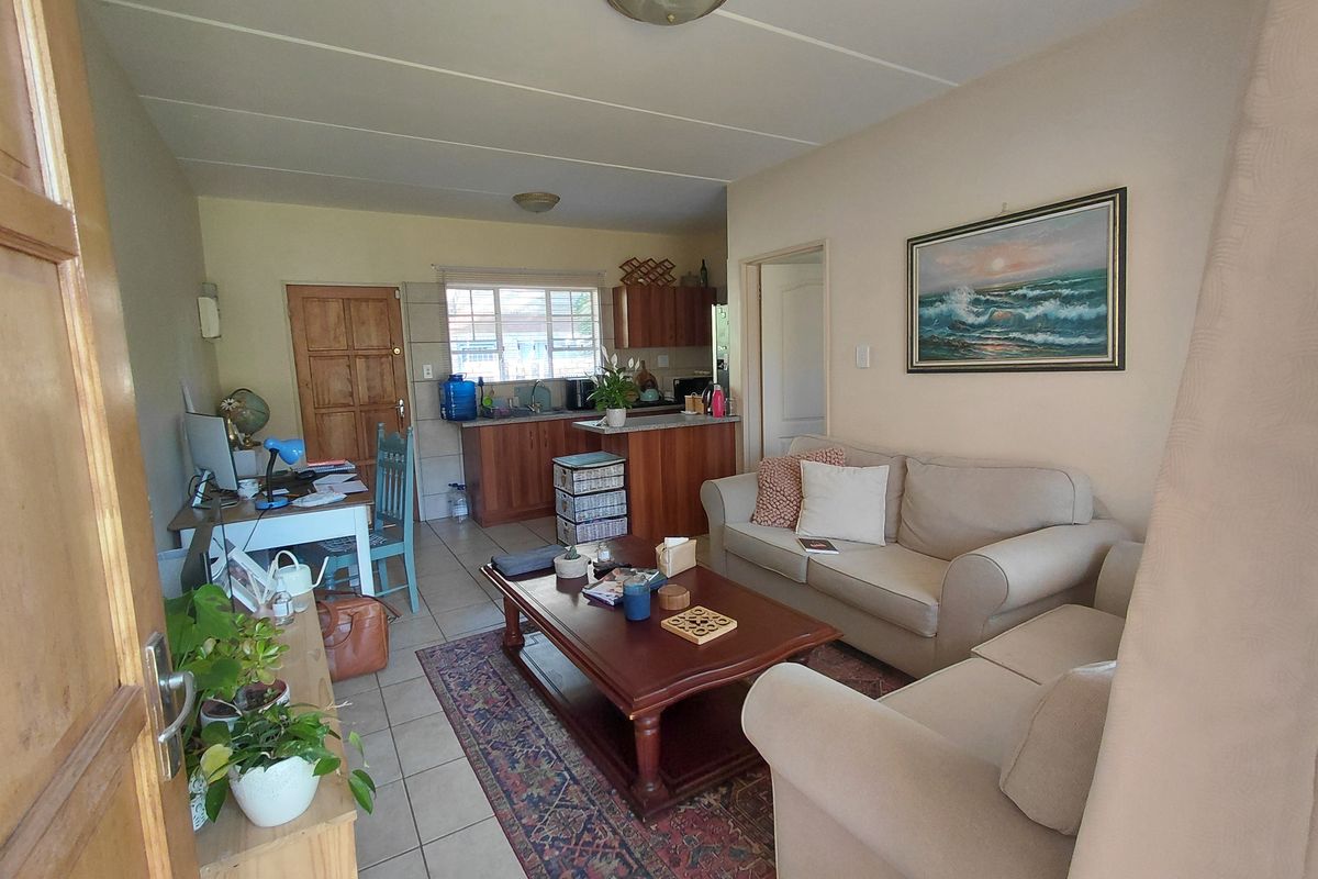 Ground floor Unit. Doringkruin Klerksdorp - Photo 2