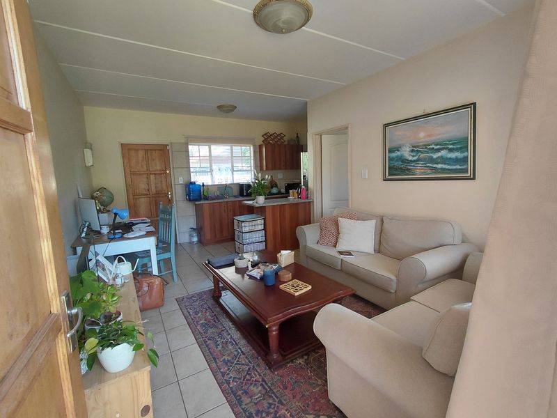 Ground floor Unit. Doringkruin Klerksdorp - Photo 2