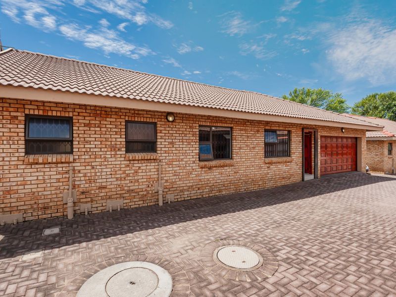 Modern 3-Bedroom Cluster in the Heart of New Redruth - Photo 5