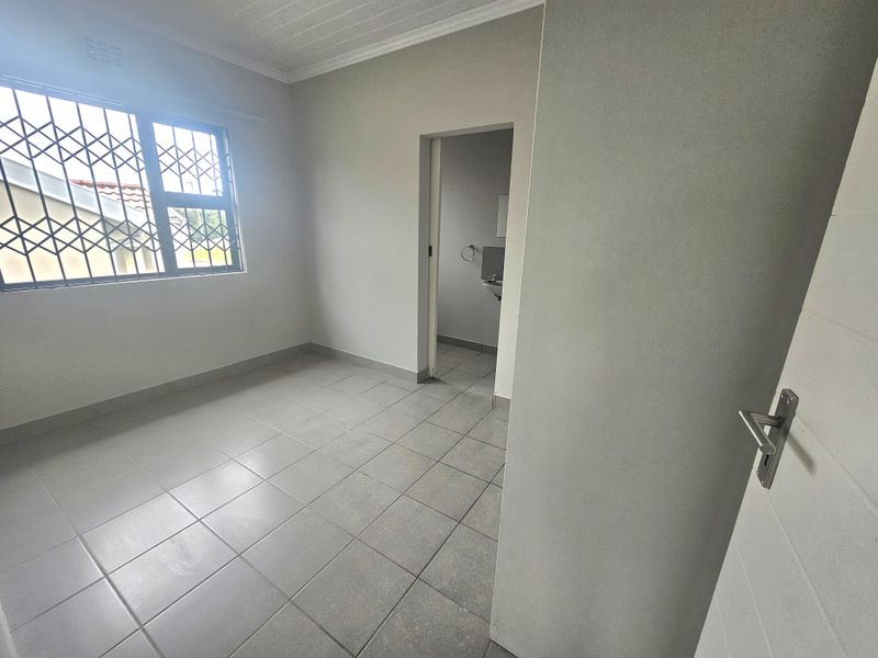 Amalinda Downs - Neat and cosy Townhouse in popular complex - Photo 9