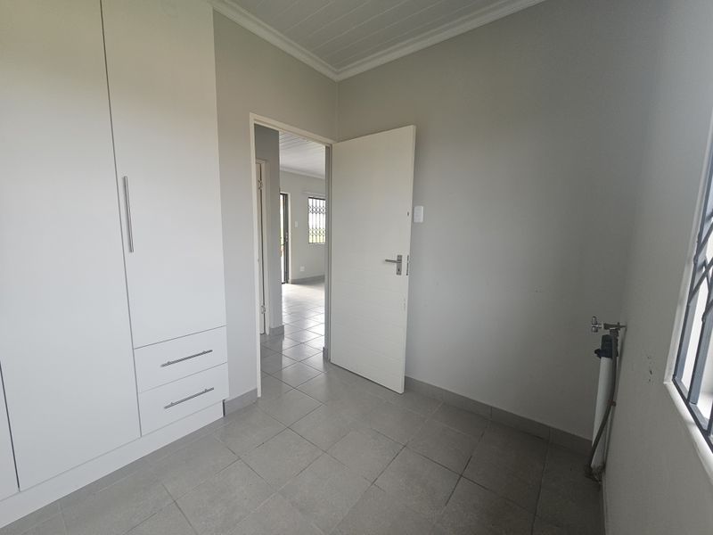 Amalinda Downs - Neat and cosy Townhouse in popular complex - Photo 7