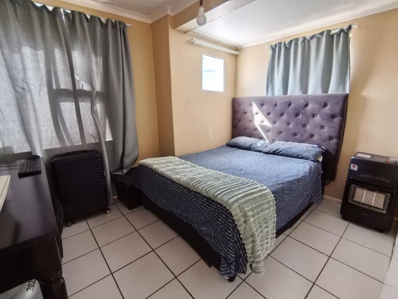 Affordable 2 Bedroomed Flat In Southernwood - Photo 5