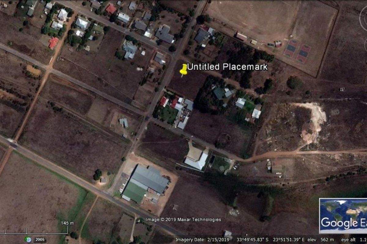 Large plot for sale! - Photo 2