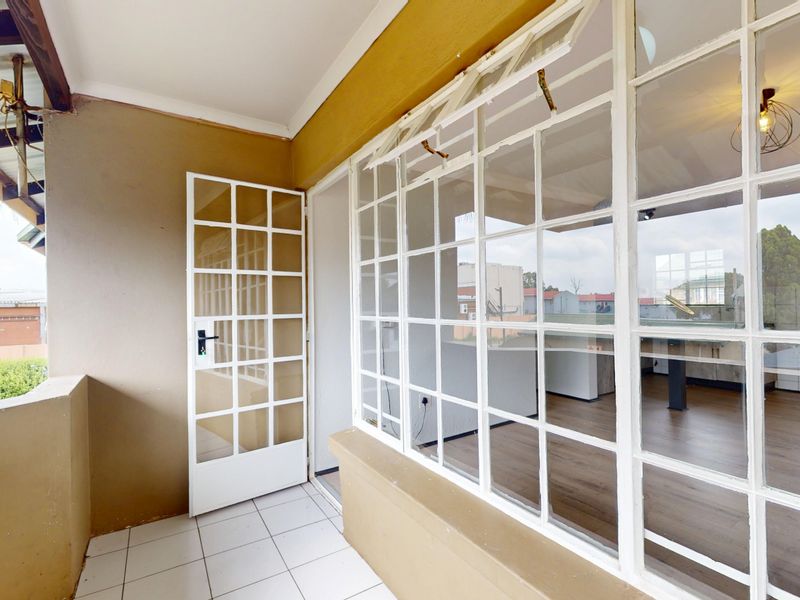 Stylish Renovated Modern Living Opportunity Awaits - Photo 10