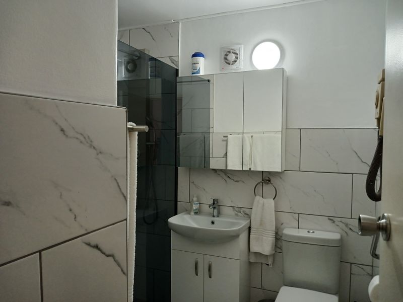 DELIGHTFUL 2 ROOM UNIT - EDEN CRESCENT RETIREMENT COMPLEX - NORTH BEACH - Photo 10