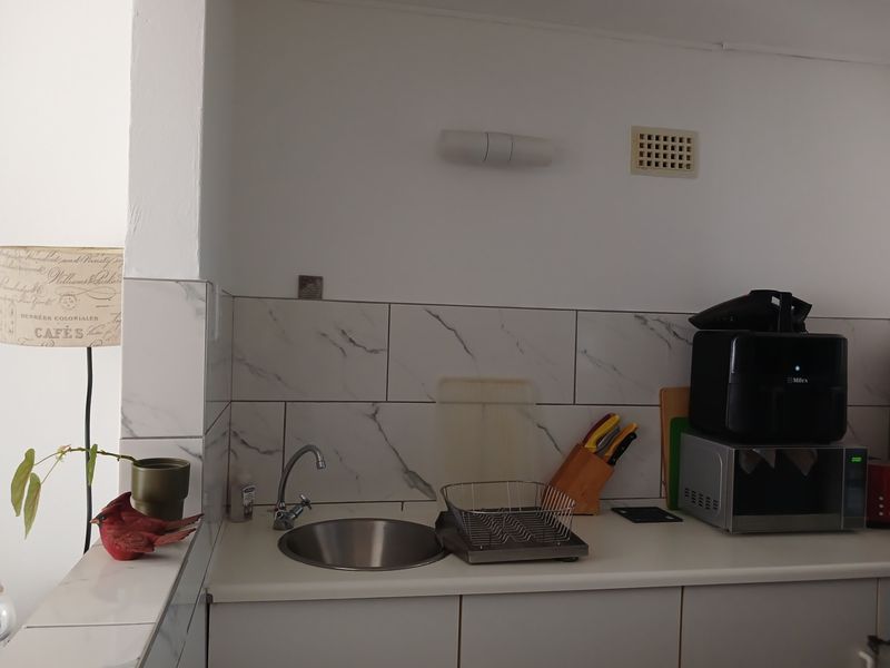 DELIGHTFUL 2 ROOM UNIT - EDEN CRESCENT RETIREMENT COMPLEX - NORTH BEACH - Photo 3