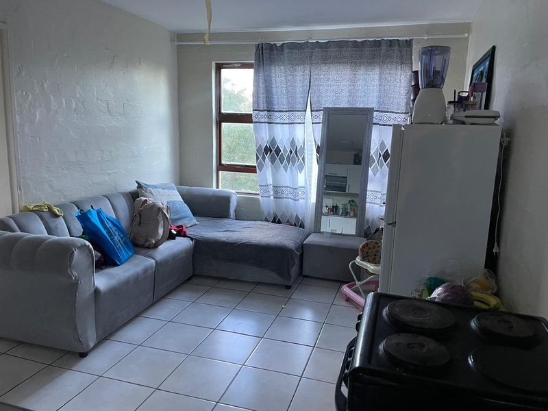 Well-Located 2-Bedroom Flat in Amalinda Close to Amenities” - Photo 5