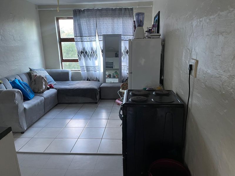 Well-Located 2-Bedroom Flat in Amalinda Close to Amenities” - Photo 3